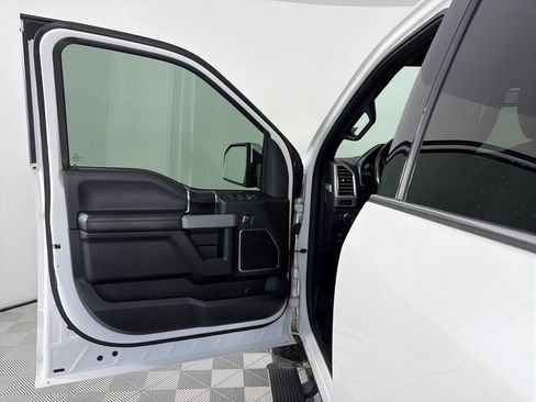 Certified 2018 Ford F150 Platinum w/ Equipment Group 701A Luxury AWD/4WD image 10