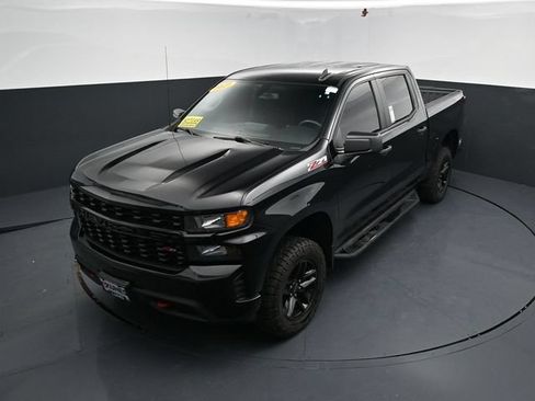 Used 2021 Chevrolet Silverado 1500 Custom Trail Boss w/ Midnight Edition AWD/4WD image 33
