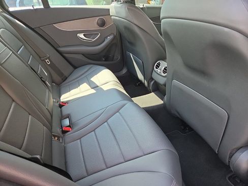 Used 2019 Mercedes-Benz C 300 Sedan image 12
