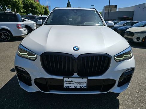 Used 2021 BMW X5 xDrive40i w/ M Sport Package AWD/4WD image 9