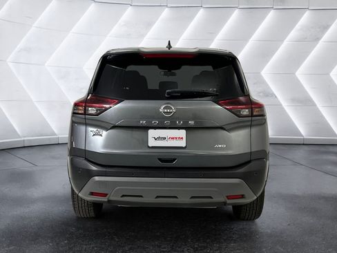 Used 2023 Nissan Rogue S AWD/4WD image 5