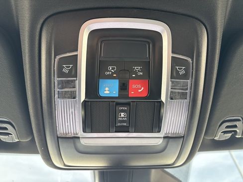 Used 2025 RAM 1500 Laramie image 23