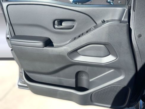 New 2026 Nissan Frontier SV image 20
