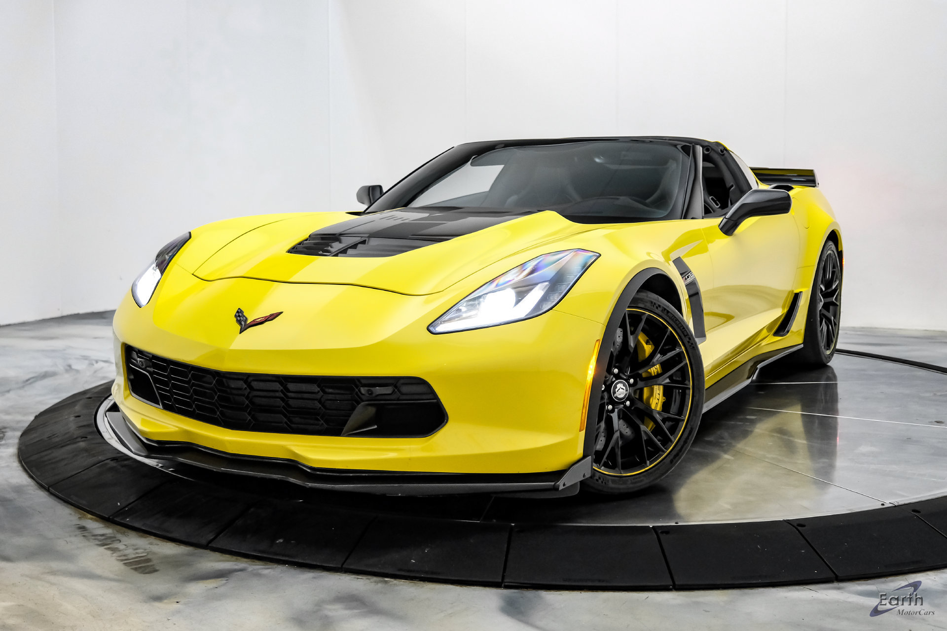 Used 2016 Chevrolet Corvette Z06 w/ C7.r Special Edition RWD image 6