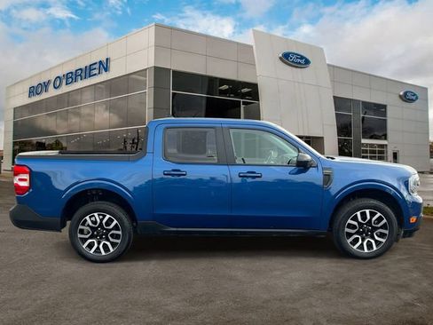 Certified 2024 Ford Maverick Lariat FWD image 6