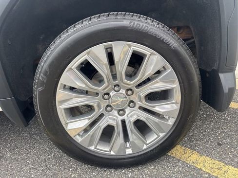 Used 2022 GMC Sierra 1500 Denali w/ Denali Premium Package image 6