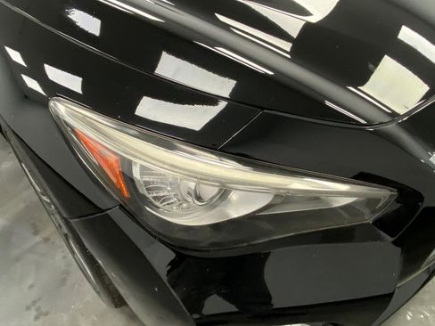 Used 2017 INFINITI Q50 Red Sport 400 image 10