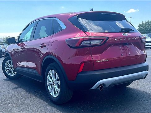 Used 2023 Ford Escape Active w/ Tech Pack #1 FWD image 6
