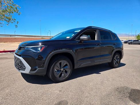 Used 2025 Volkswagen Taos S FWD image 3