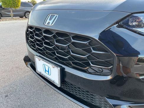 Used 2024 Honda HR-V EX-L image 14