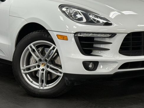 Used 2017 Porsche Macan S image 4