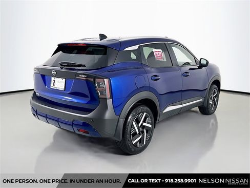 New 2026 Nissan Kicks SV w/ SV Premium Package image 5