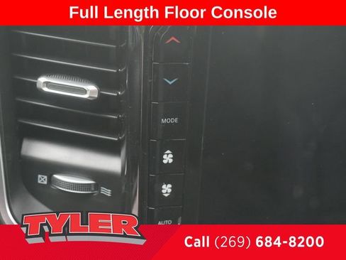 New 2026 RAM 1500 4x4 Crew Cab image 34