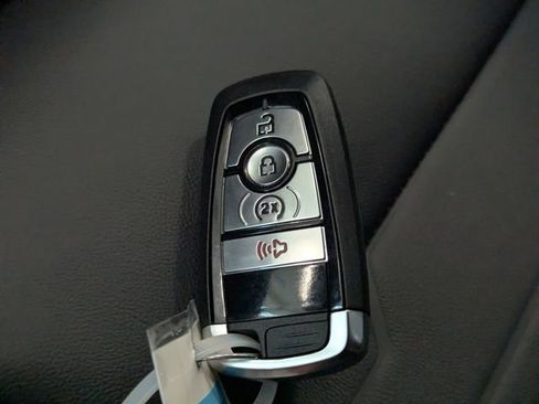 New 2025 Ford Ranger Lariat w/ FX4 Off-Road Package image 26