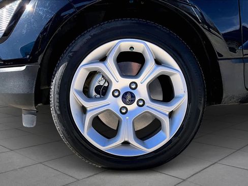 Used 2021 Ford EcoSport SE w/ SE Appearance Package image 11