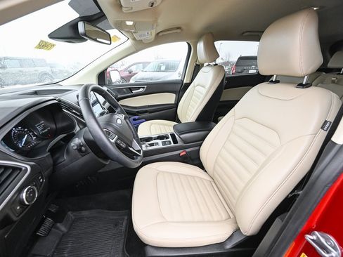 Certified 2024 Ford Edge SEL w/ Convenience Package image 20