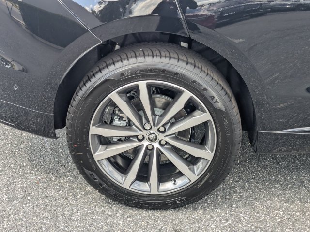 New 2026 Jaguar F-PACE R-Dynamic S AWD/4WD image 11