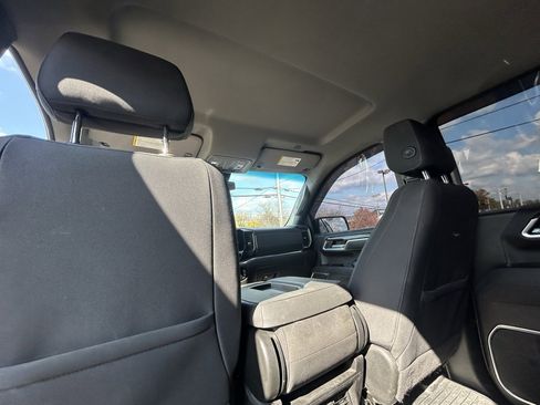 Used 2022 GMC Sierra 1500 Elevation image 27