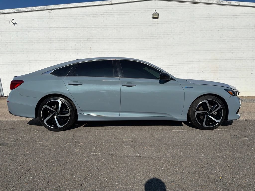 Used 2022 Honda Accord Sport image 1