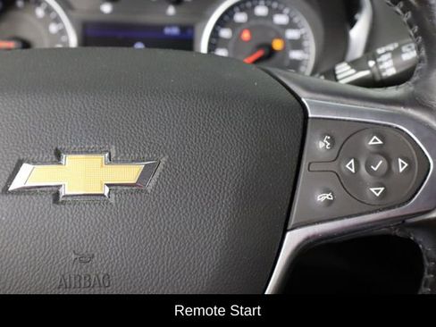 Used 2021 Chevrolet Traverse LT FWD image 8