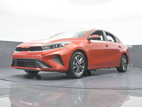 Used 2023 Kia Forte LXS w/ LXS Technology Package FWD image 48
