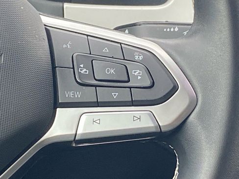 Certified 2023 Volkswagen Atlas Cross Sport SEL image 4