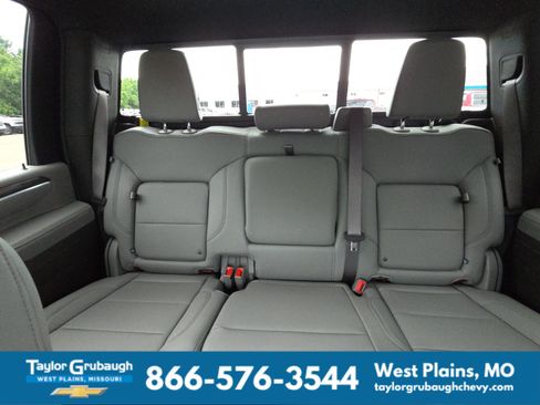New 2026 Chevrolet Silverado 2500 LTZ w/ LTZ Premium Package AWD/4WD image 26
