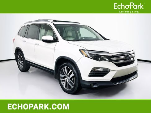 Used 2016 Honda Pilot Elite image 1