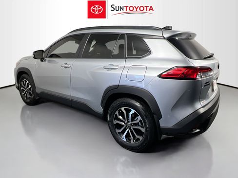 Used 2025 Toyota Corolla Cross AWD Hybrid image 6