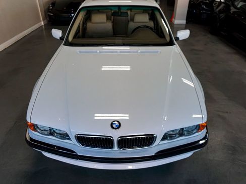 Used 1999 BMW 740iL image 51