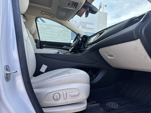 Used 2022 Buick Enclave Essence w/ Experience Buick Package image 30