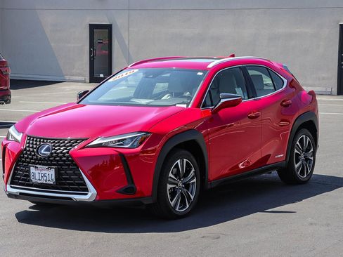Used 2019 Lexus UX 250h AWD/4WD image 3