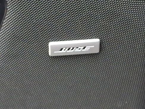 Used 2023 Chevrolet Suburban LT image 29