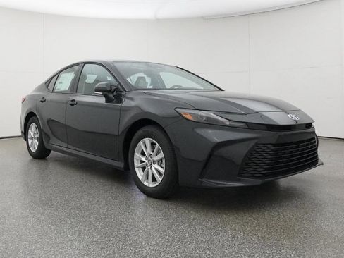New 2026 Toyota Camry LE image 30