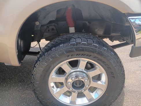 Used 1999 Ford F250 Lariat AWD/4WD image 14