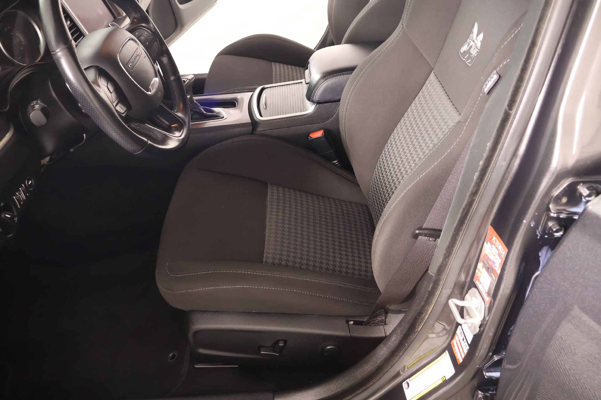 Used 2022 Dodge Charger Scat Pack RWD image 11