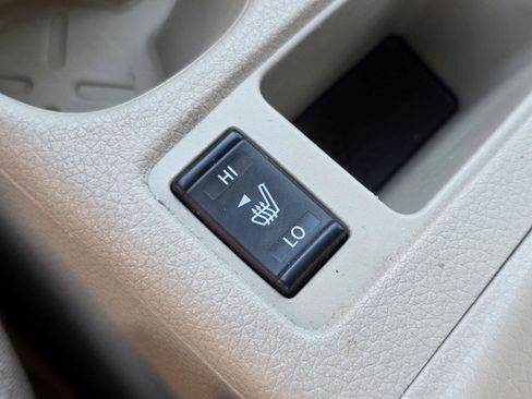 Used 2015 Nissan Rogue SL w/ SL Premium Package image 41