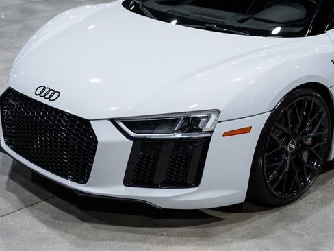 Used 2018 Audi R8 V10 plus AWD/4WD image 18