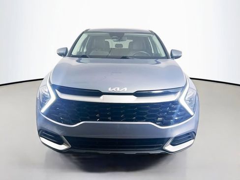 Used 2023 Kia Sportage EX FWD image 2