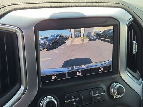 Used 2022 GMC Sierra 1500 SLT w/ SLT Premium Plus Package RWD image 16