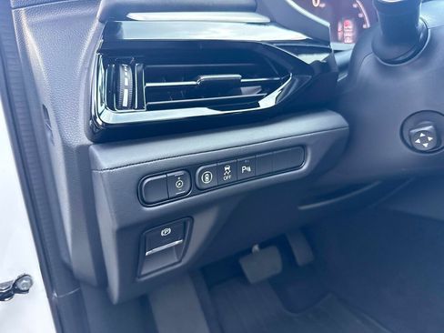 Certified 2026 Acura MDX FWD w/ Technology Package image 20