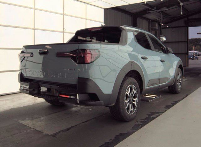 Used 2026 Hyundai Santa Cruz XRT AWD/4WD image 3