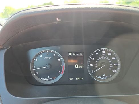 Used 2015 Hyundai Sonata Limited w/ Option Group 06 FWD image 12