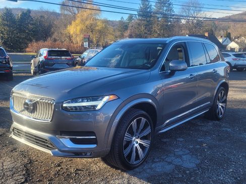 Used 2020 Volvo XC90 T6 Inscription w/ Protection Package Premier image 4