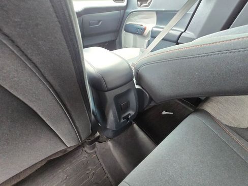 Used 2022 Ford Maverick XLT image 17