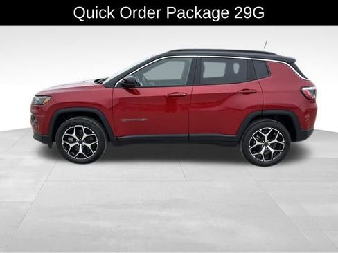 Used 2025 Jeep Compass Limited image 2