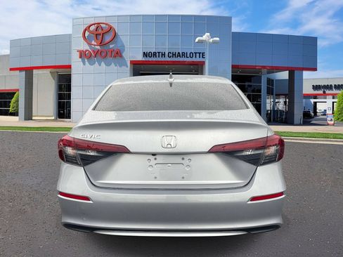 Used 2025 Honda Civic LX image 5