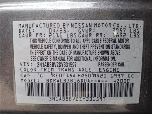 Used 2025 Nissan Sentra S image 18