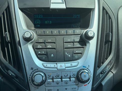 Used 2011 Chevrolet Equinox LT w/ Driver Convenience Package AWD/4WD image 12