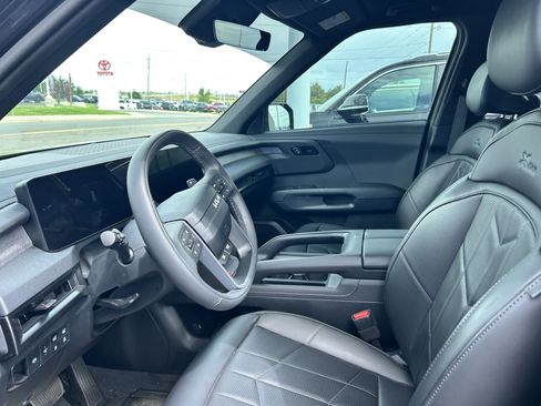 Used 2027 Kia Telluride EX X-Line AWD/4WD image 9